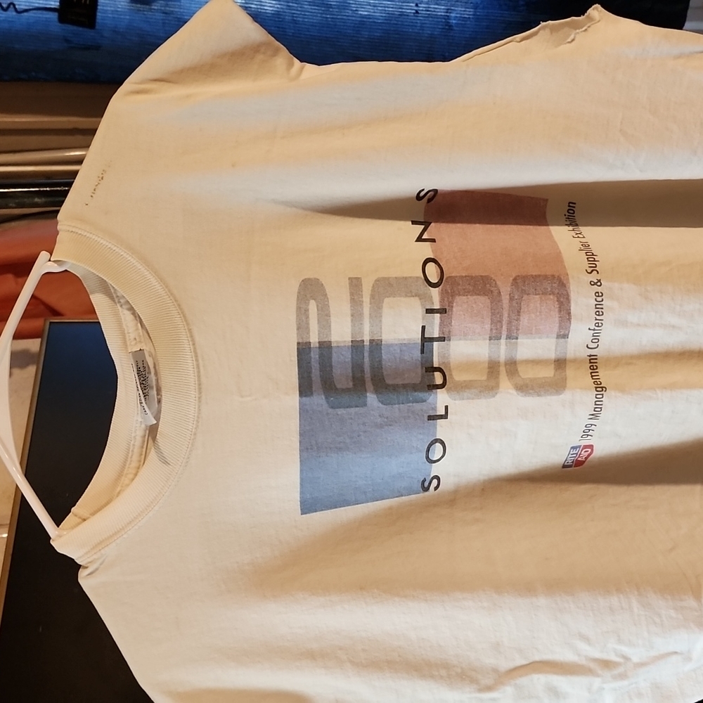 RITE AID TSHIRT. 1999 MANAGEMENT  CONFERENCE & SUPPLIER EXHIBITION.